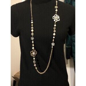 Beaded Chain Gold Tone Necklace Faux Pearls and Crystals Flowers Rhinestones MCM